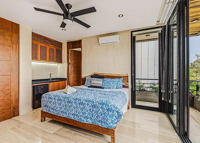 Serene 3br Penthouse W Private Pool | Roof | Gym Appartement *